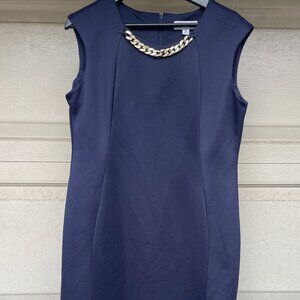 Shelby & Palmer Navy Shift Dress 14 Gold Chain Neck Mob Wife Textured Knit Work